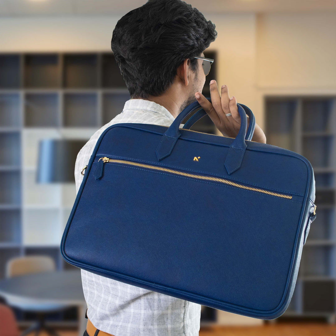 5 Reasons to Get the Messenger Bag from Neorah