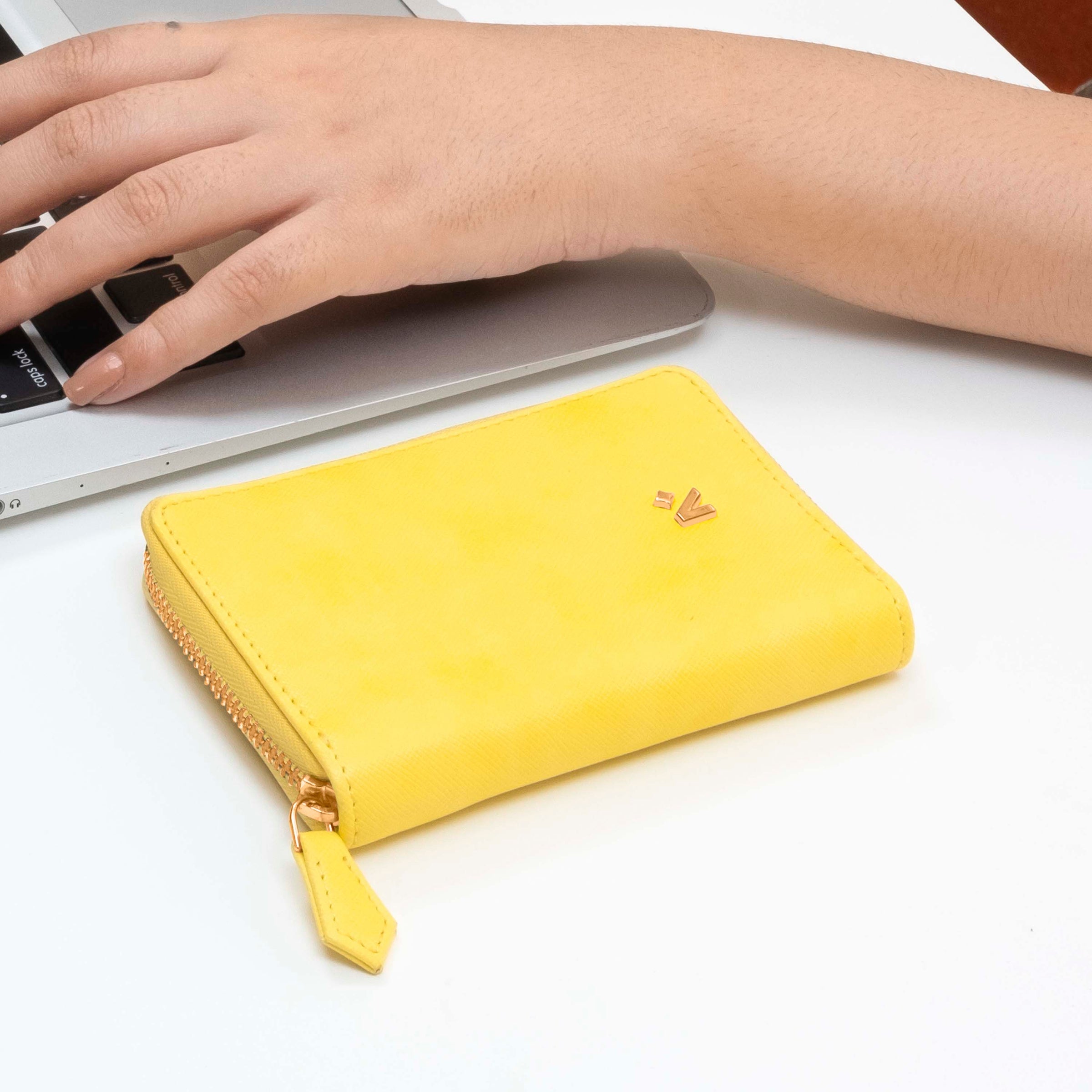 POCKET ORGANISER