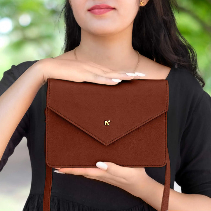 #color_brown