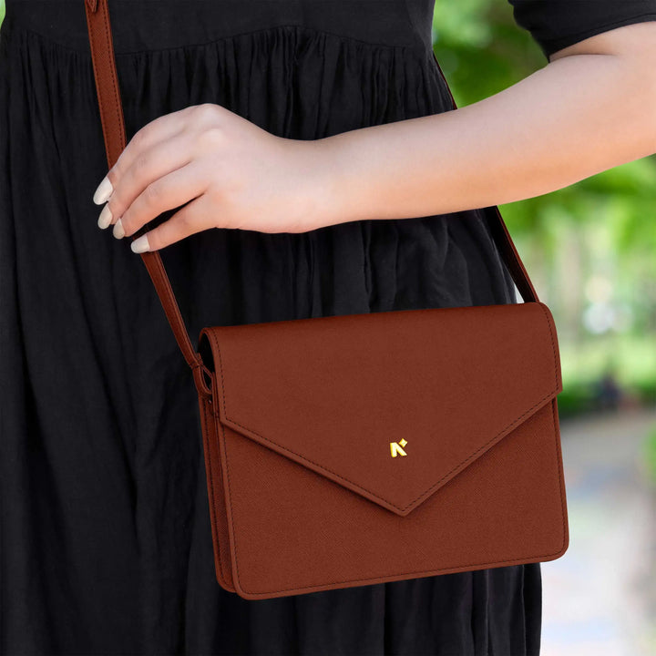 #color_brown