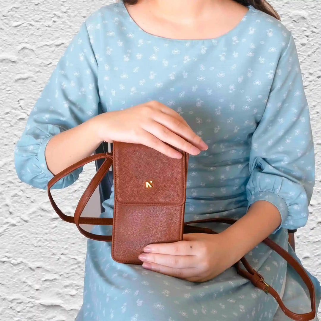 #color_brown