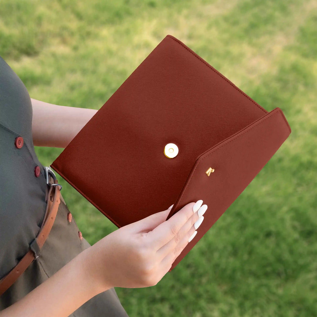 #color_brown