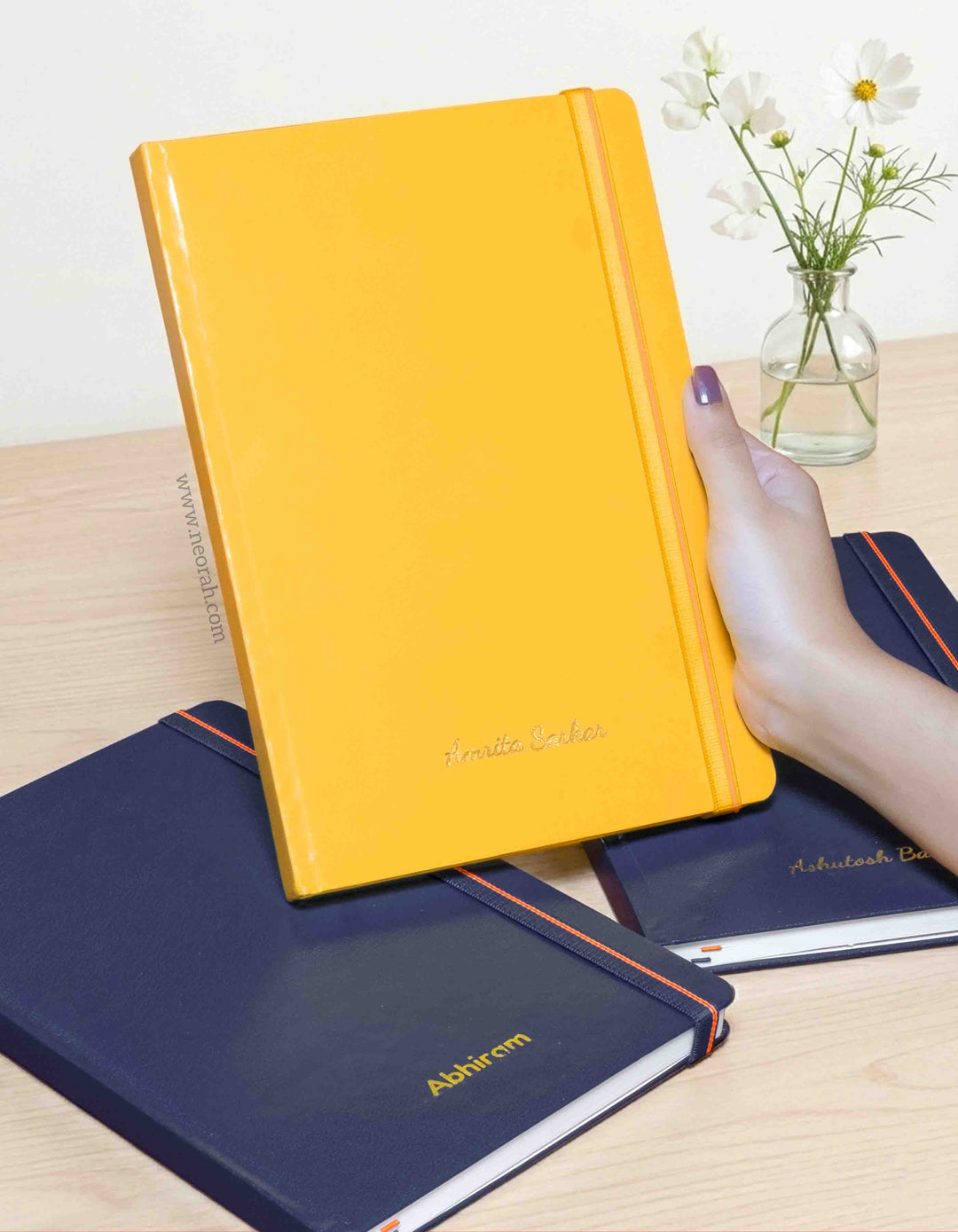 #color_yellow