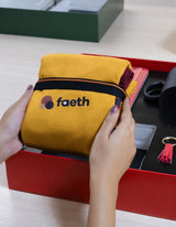 BOLD RED GIFT BOX thumbnail 2