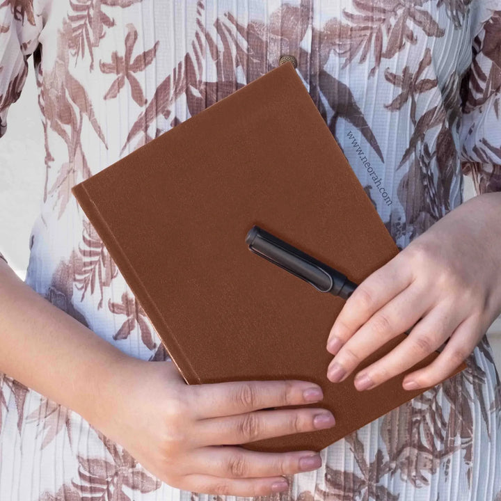 #color_brown