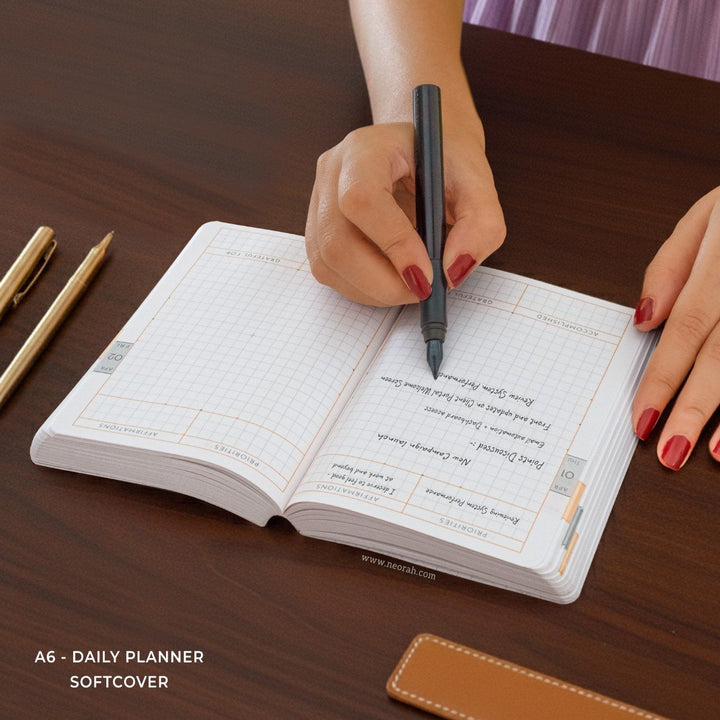 A6- 2027  - DAILY PLANNER  - 512 PAGES - SOFT COVER