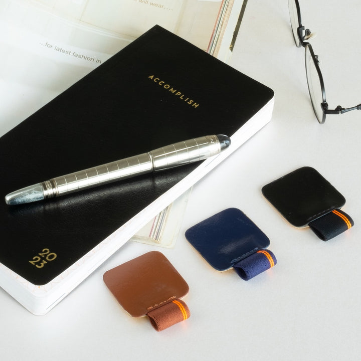 PEN LOOP - LEATHERETTE