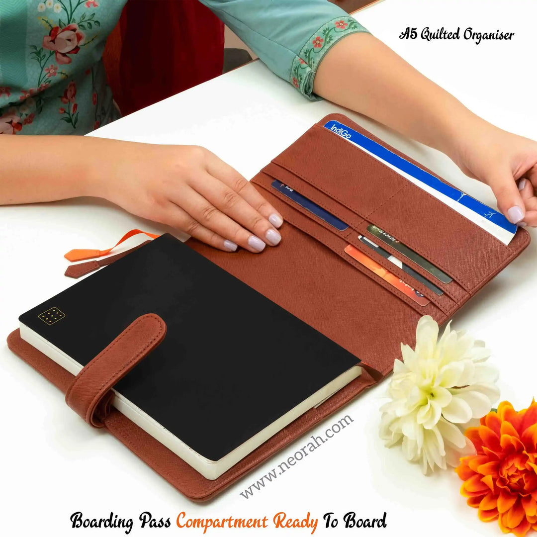 #color_brown
