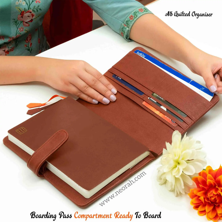 #color_brown