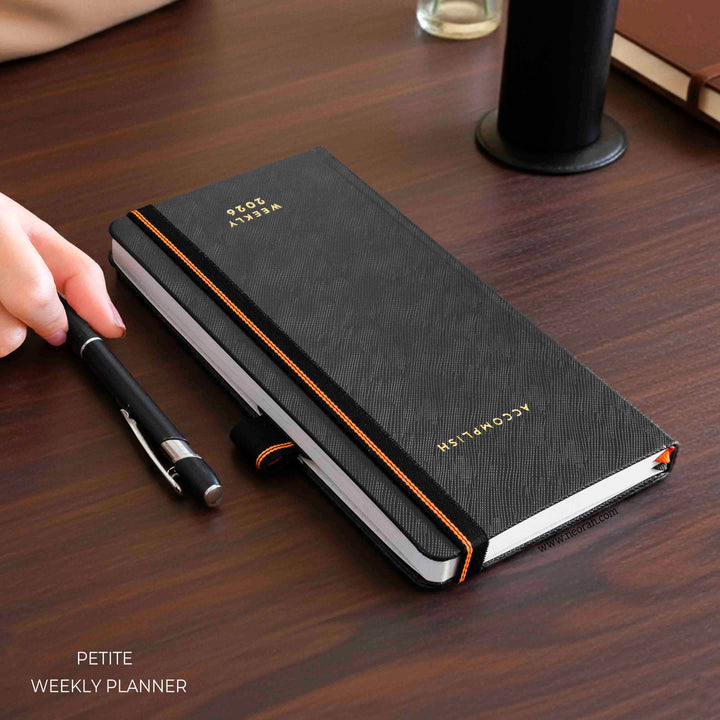#color_black-onyx