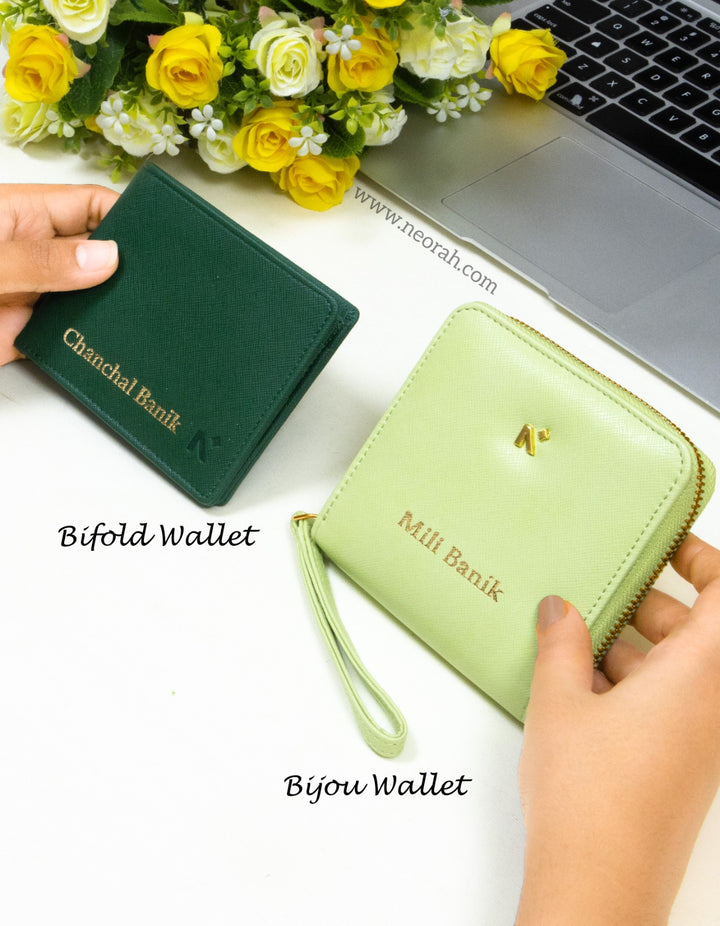 PERSONALISE YOUR PRODUCT (TEXT)- GOLD