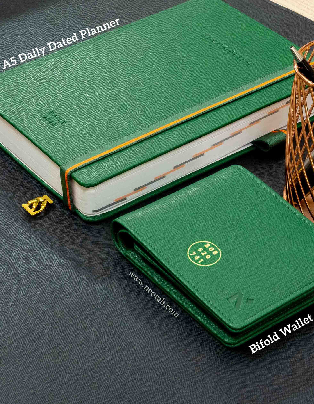 #color_dark-green