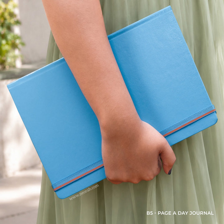 #color_light-blue
