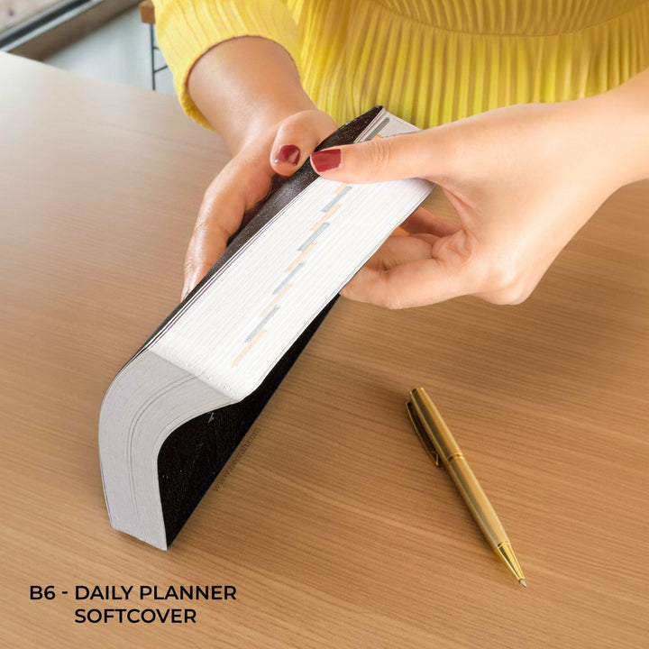 B6 - 2027 - DAILY PLANNER  - 512 PAGES - SOFT COVER