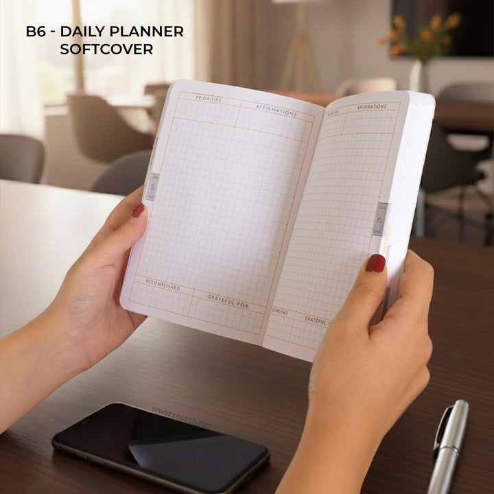 B6 - 2027 - DAILY PLANNER  - 512 PAGES - SOFT COVER