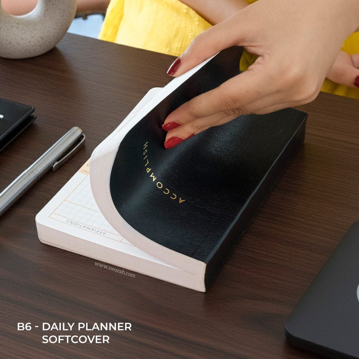 B6 - 2027 - DAILY PLANNER  - 512 PAGES - SOFT COVER