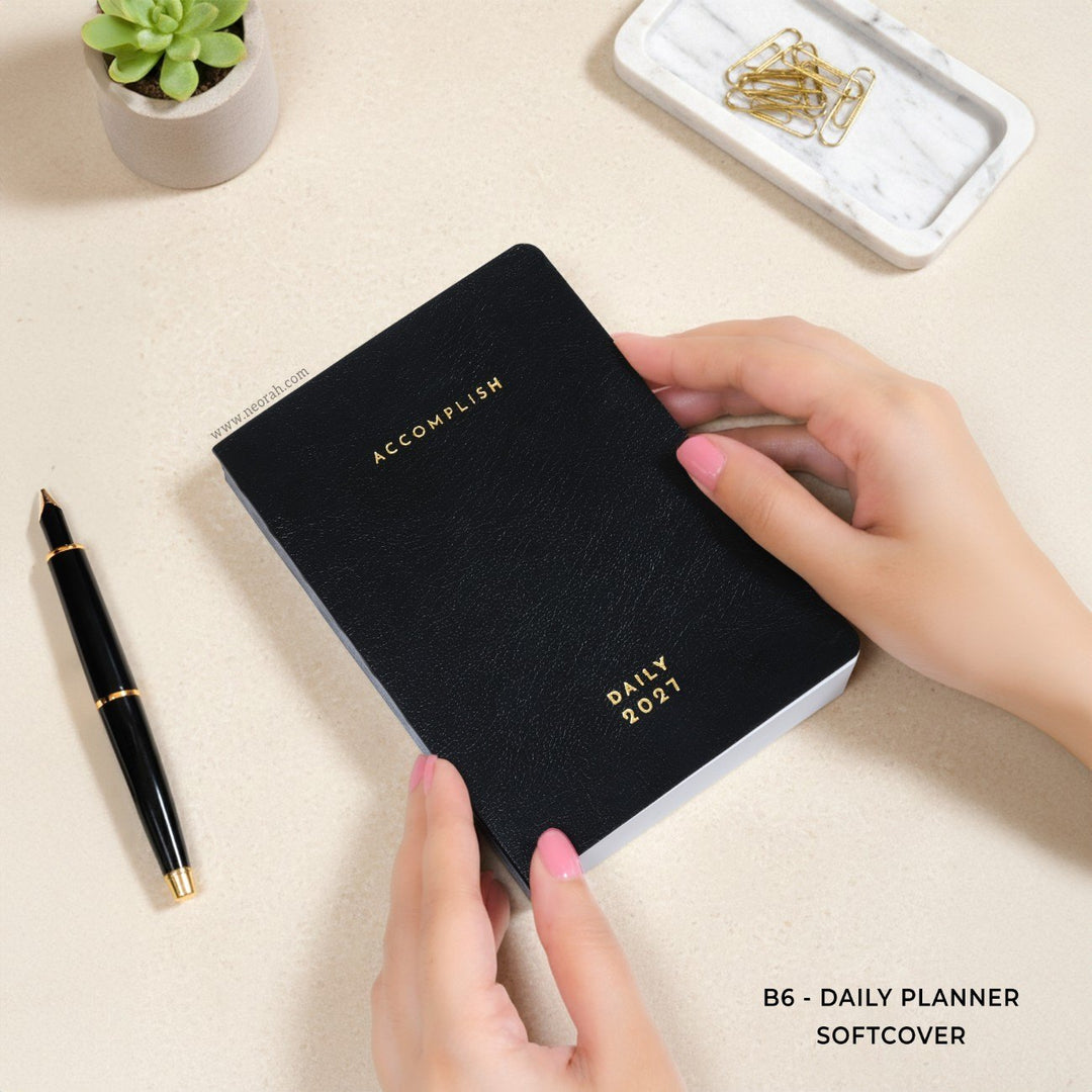B6 - 2027 - DAILY PLANNER  - 512 PAGES - SOFT COVER