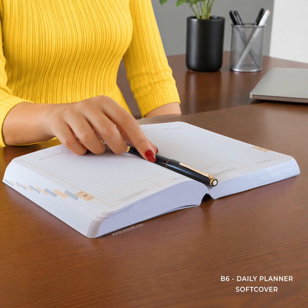 B6 - 2027 - DAILY PLANNER  - 512 PAGES - SOFT COVER