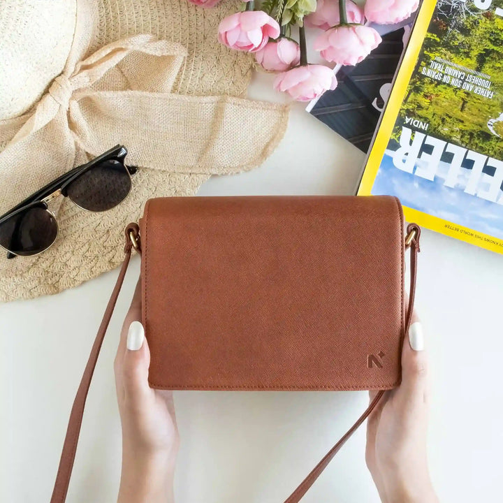 #color_brown