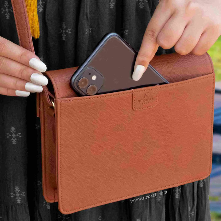 #color_brown