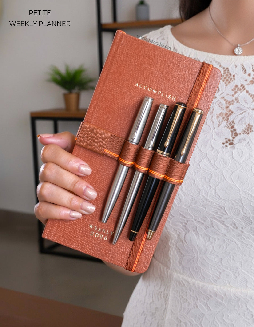 #color_brown