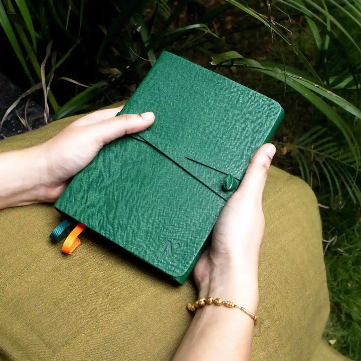 #color_dark-green