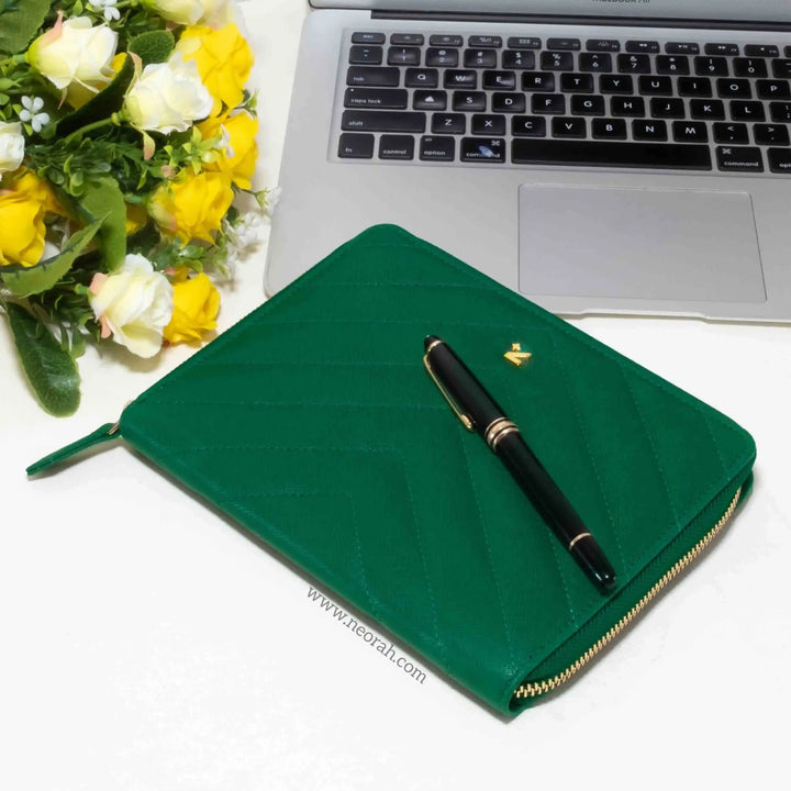 #color_dark-green
