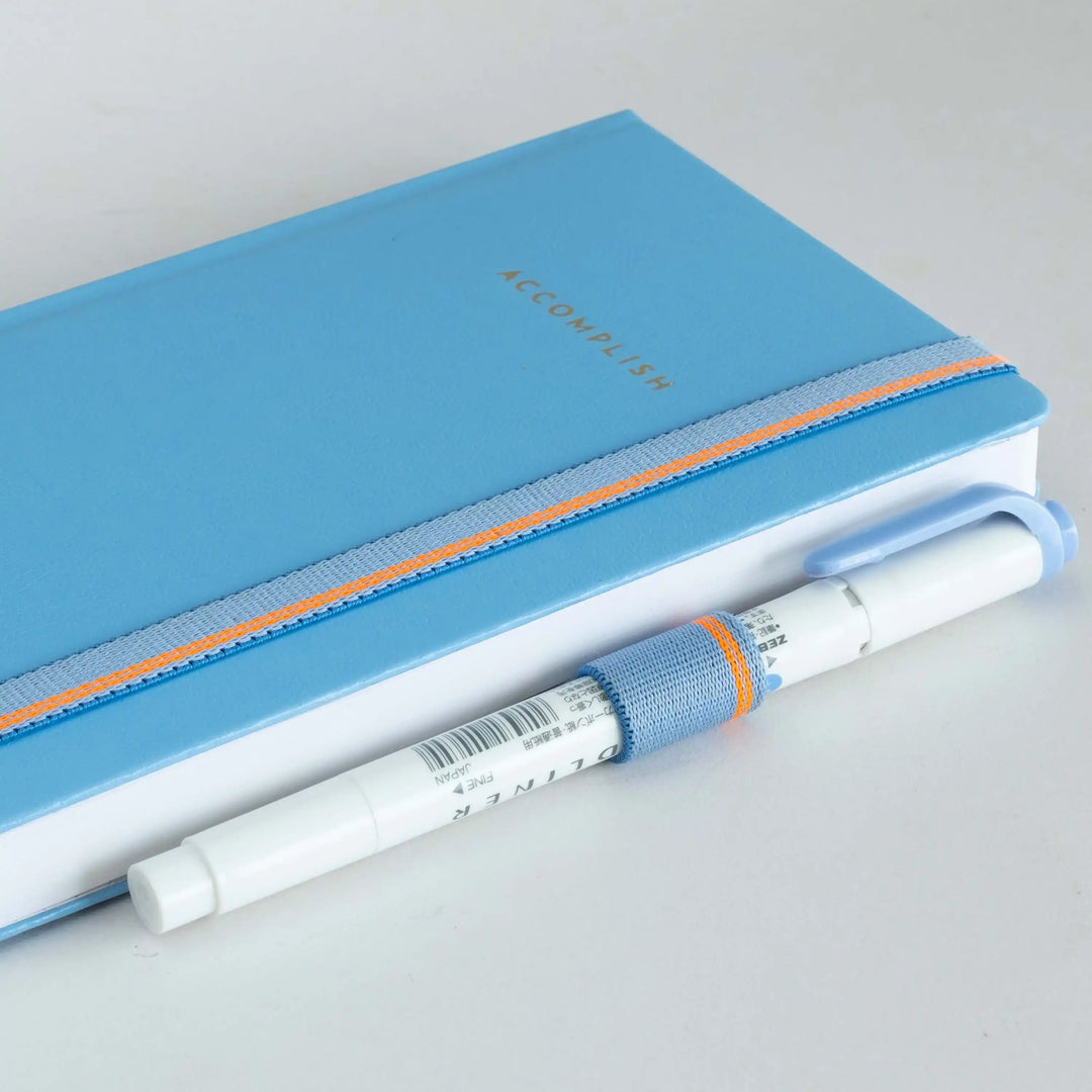 #color_light-blue