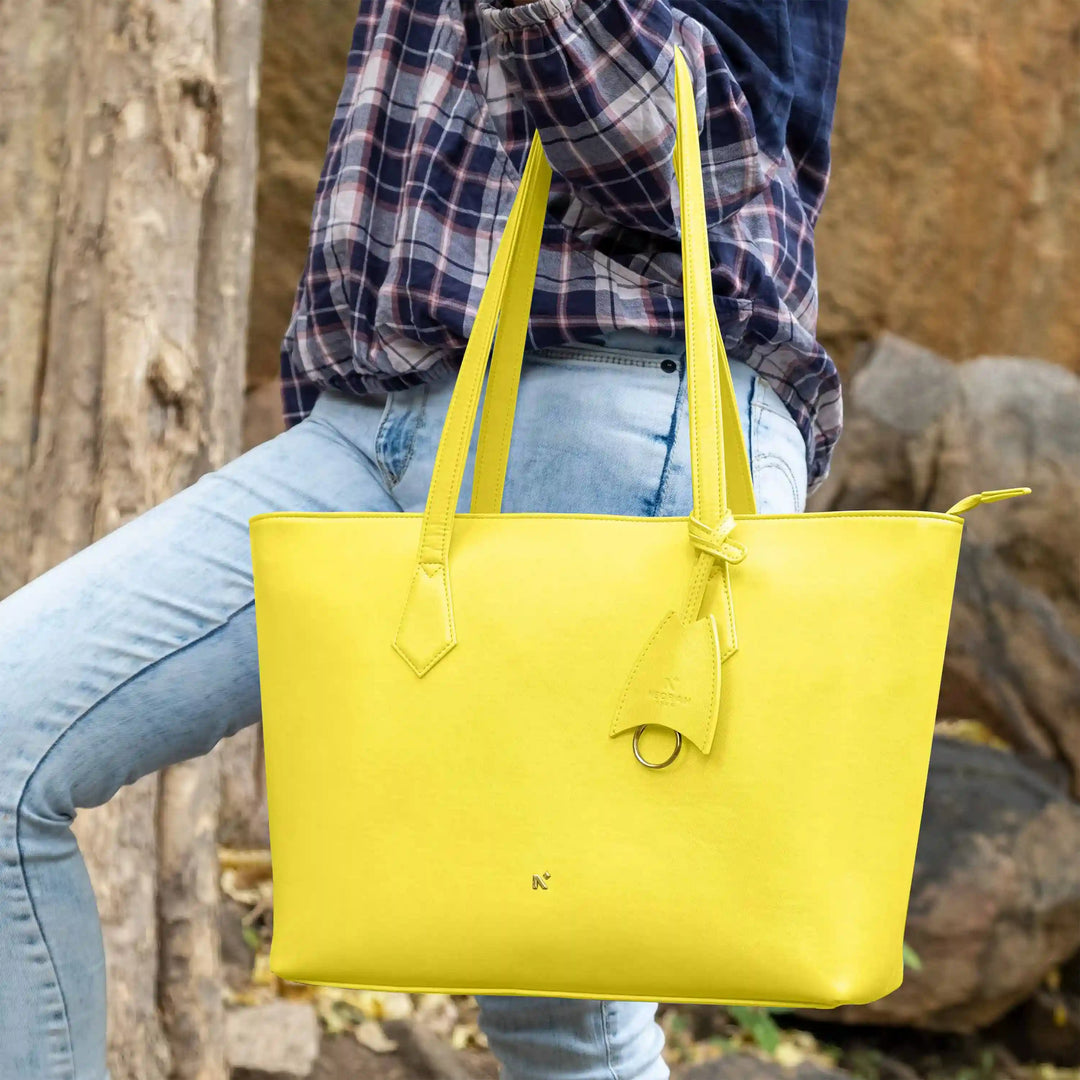 #color_yellow