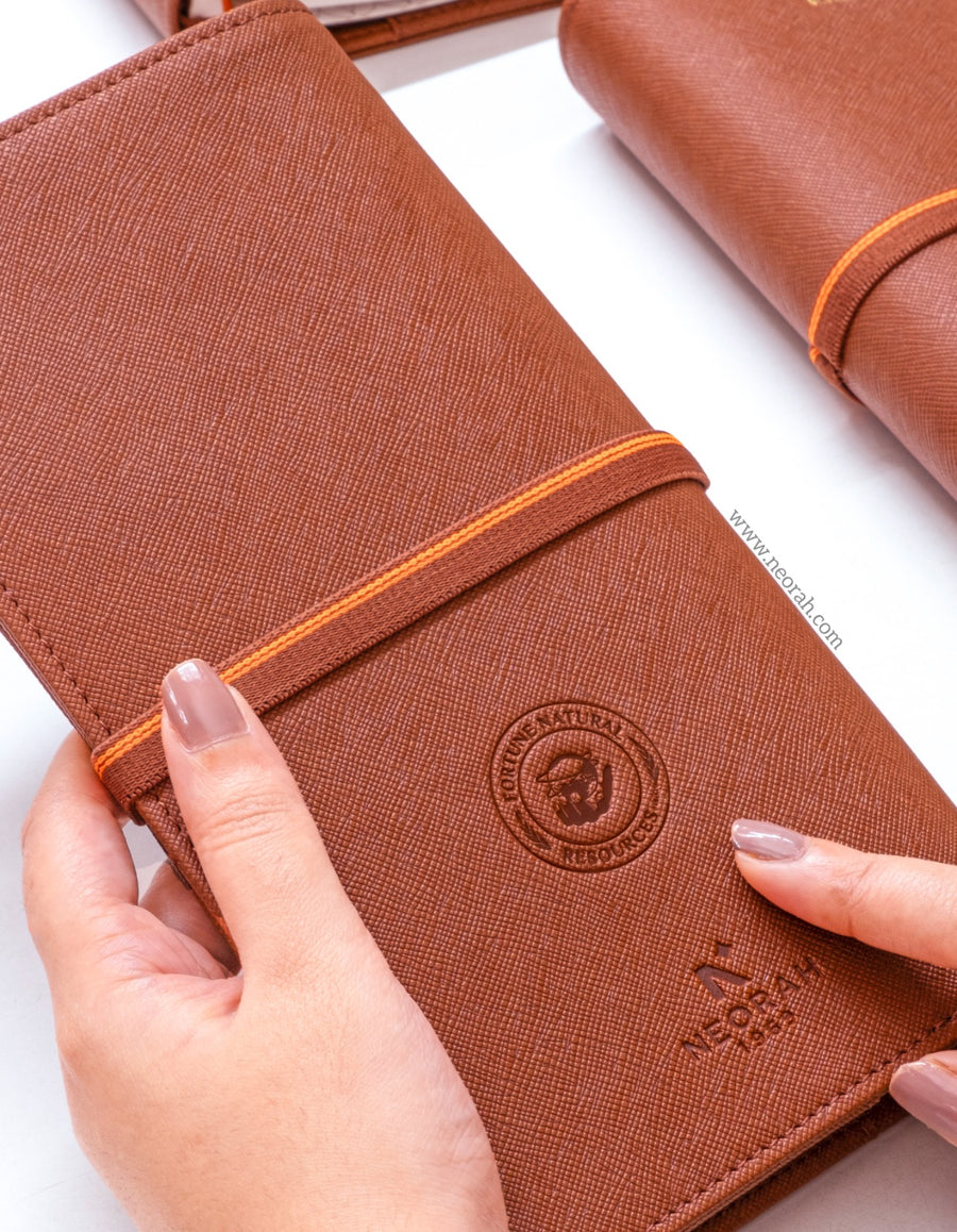 logo : blind embossing - FORTUNE NATURAL RESOURCES corporate gift